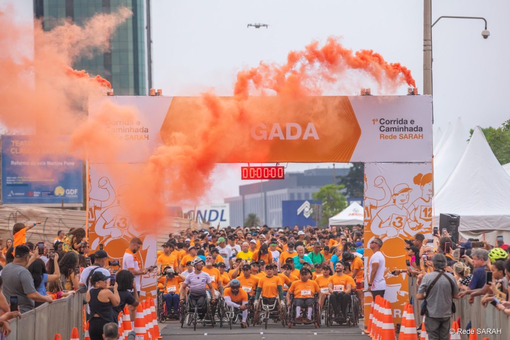Momento da largada da 1ª Corrida e Caminhada Rede SARAH